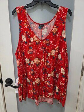 Torrid Women’s 5X Red Floral Tank Top Blouse Sleeveless Button Front Lightweight